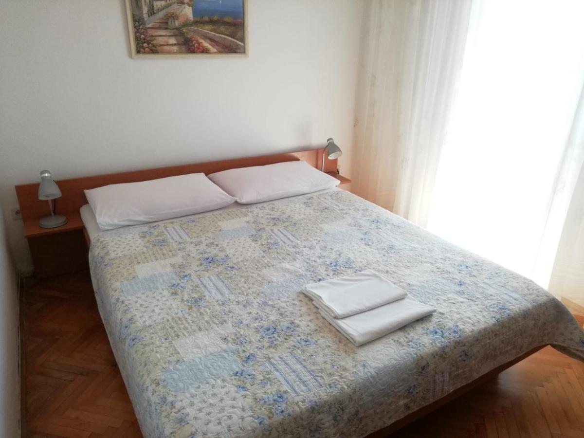 Apartmani Ivona Podgora Exteriör bild