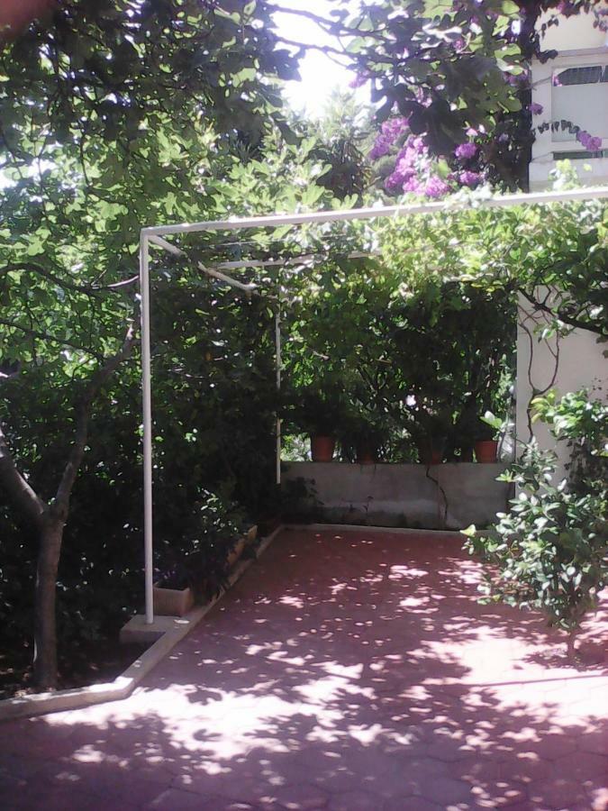 Apartmani Ivona Podgora Exteriör bild